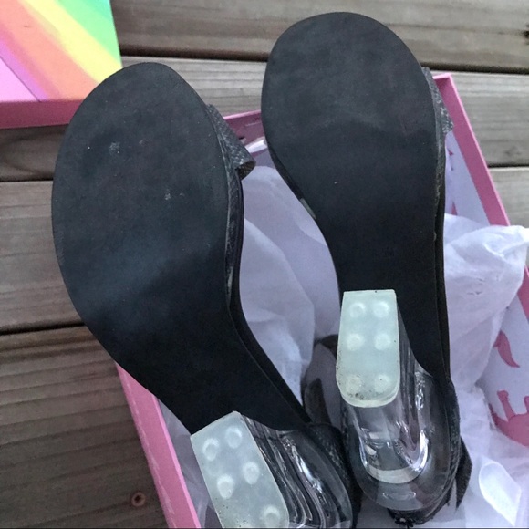 Jeffrey Campbell “Soirée” Snake Print Sandal - Picture 4 of 5